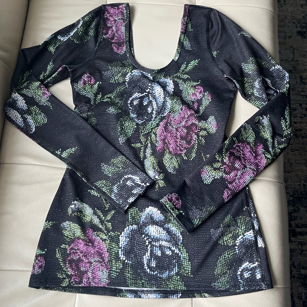 2 for $10 Lululemon top